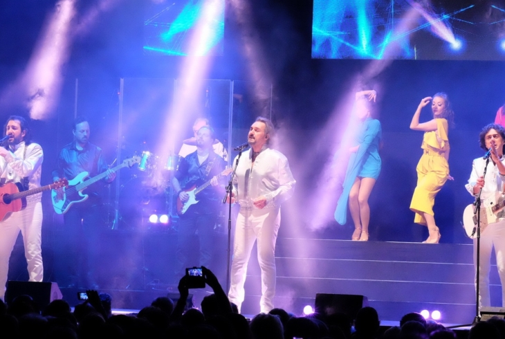 Concert Image